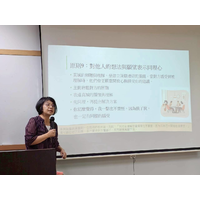 時間：114年10月02日(四)  12:00~12:50
地點：行政大樓  A814情境教室
書名：卡內基溝通與人際關係
內容：如何讓別人的想法和你一樣

 